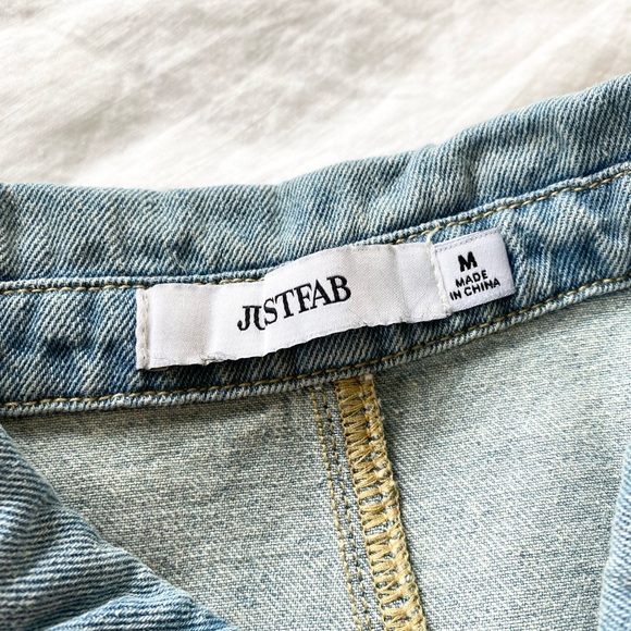 Denim dress going to goodwill on Jan 28th - Picture 9 of 12